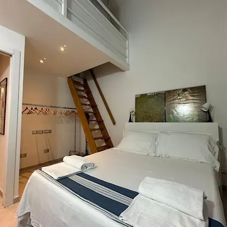 Loft222 Apartment *